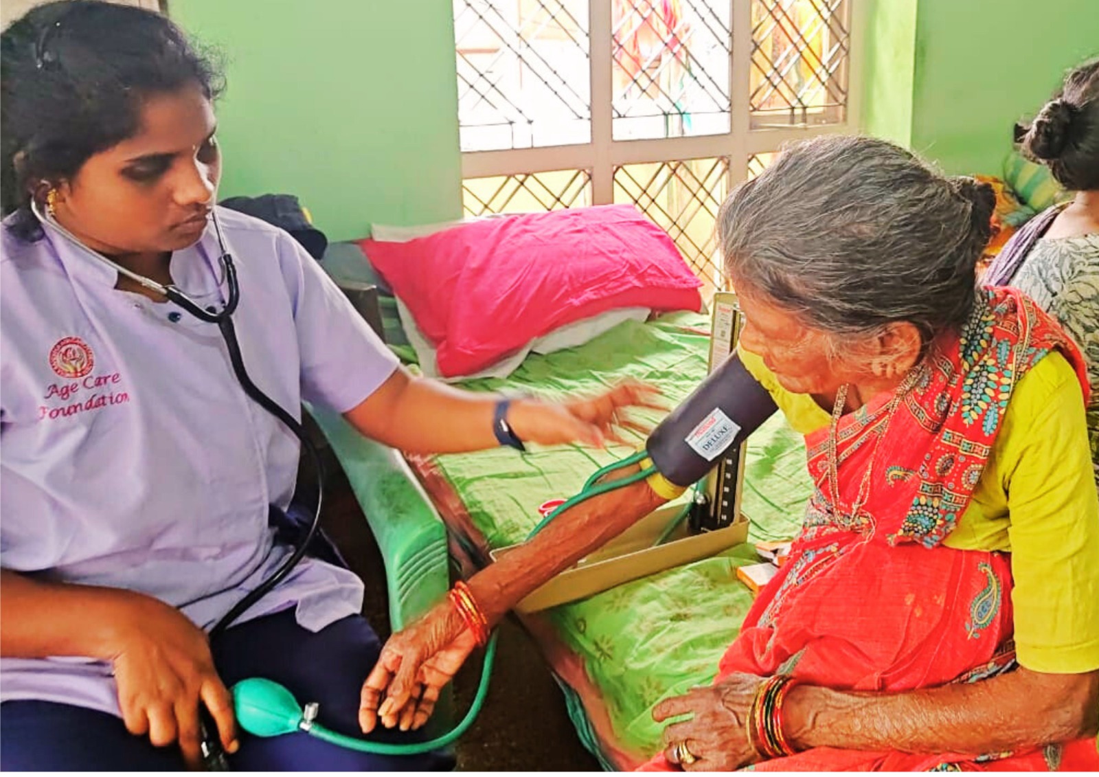 Outreach Geriatric Care Centers for Elderly & Seriously Ill