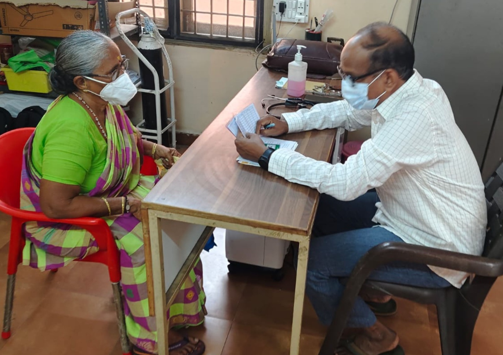 Outreach Geriatric Care Centers for Elderly & Seriously Ill